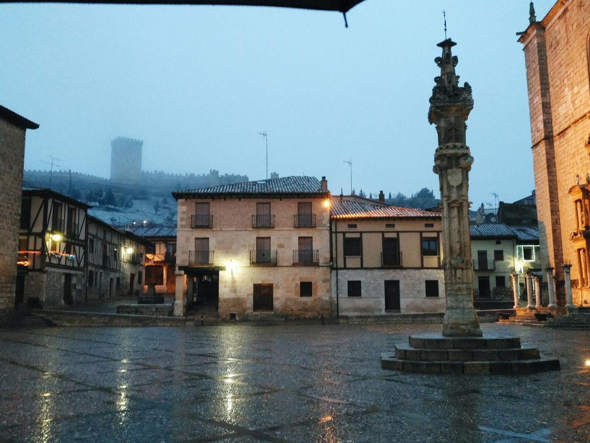 Alojamientos Palacete Penaranda de Duero Exteriör bild